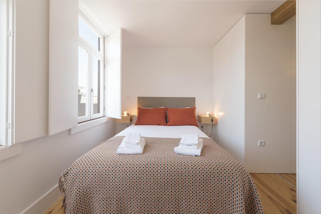 Lovelystay - Top Floor Balcony Apartment ปอร์โต ภายนอก รูปภาพ