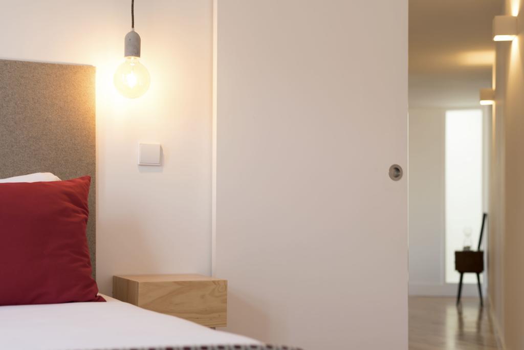 Lovelystay - Top Floor Balcony Apartment ปอร์โต ภายนอก รูปภาพ