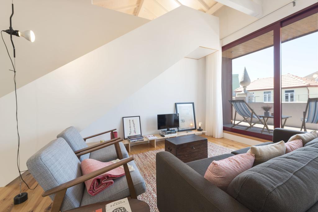 Lovelystay - Top Floor Balcony Apartment ปอร์โต ภายนอก รูปภาพ