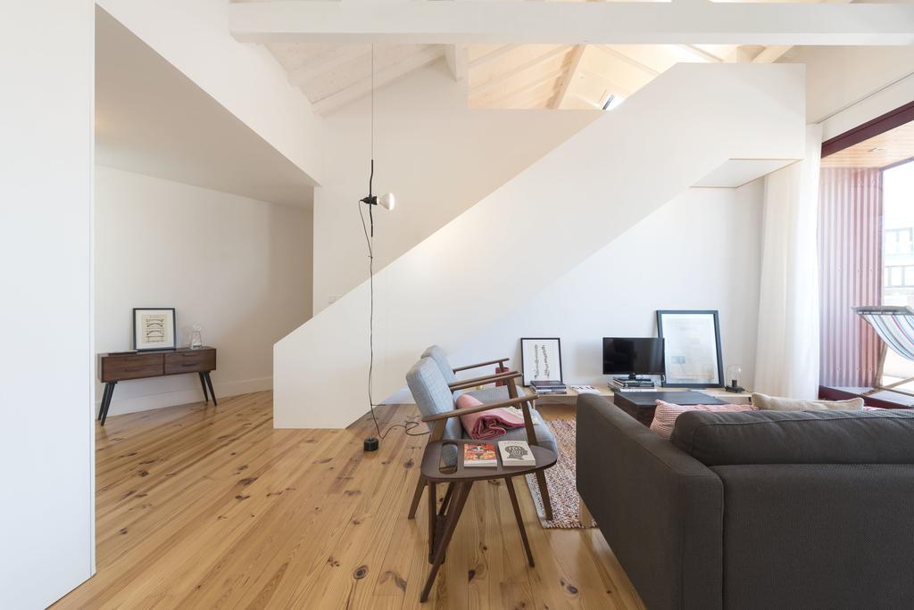 Lovelystay - Top Floor Balcony Apartment ปอร์โต ภายนอก รูปภาพ